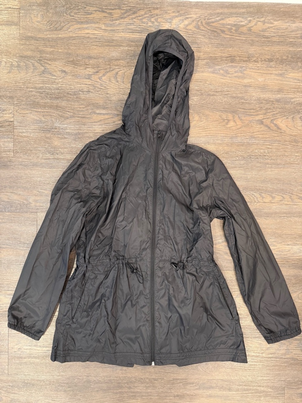 Women’s Old Navy Active Rain Jacket Size Large